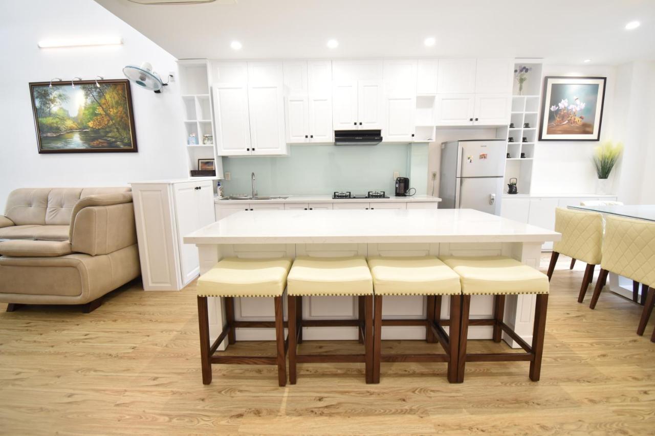 Brian Villa 4 Bedrooms-My Khe Beach Da Nang Exterior photo