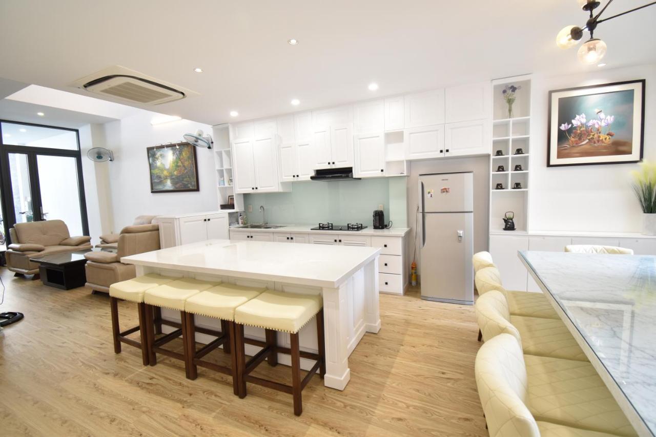 Brian Villa 4 Bedrooms-My Khe Beach Da Nang Exterior photo